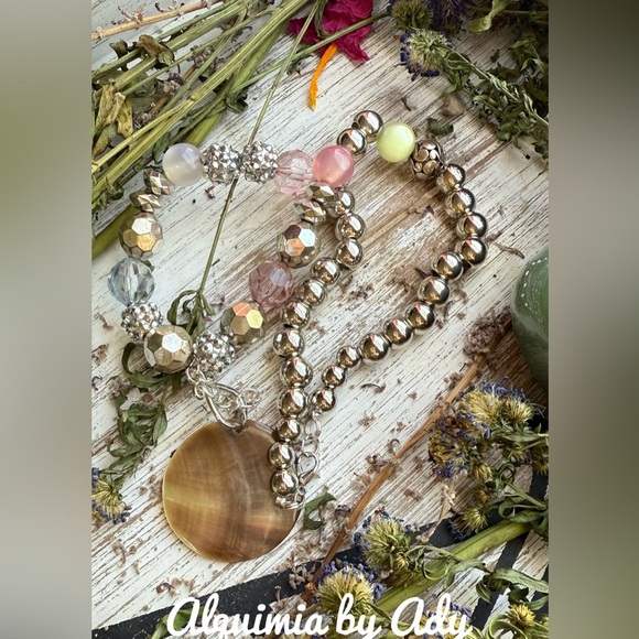 Alquimia Multicolor Beaded Necklace - Picture 3 of 3